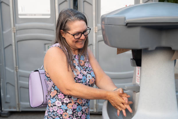 Best Portable restroom trailer rental  in Wrightsville Beach, NC